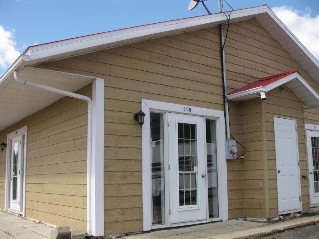 Le Saint Alex Motel Buitenkant foto